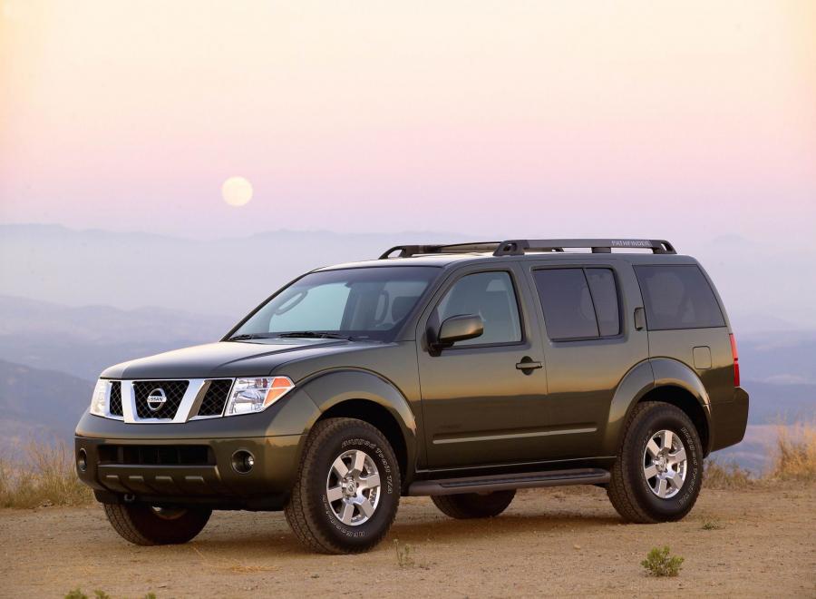  Nissan Pathfinder 2004 года  (фото 11 из 19)